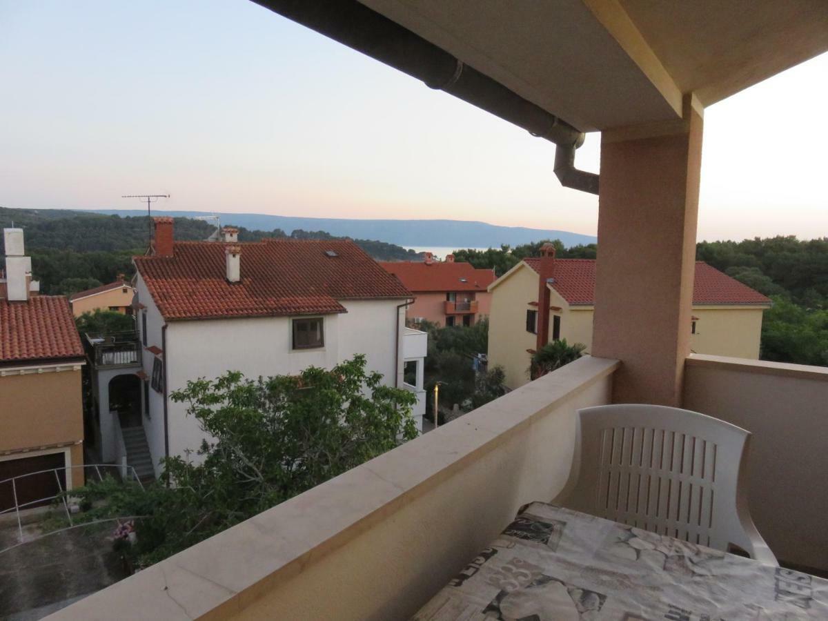 Laura And Nevio Apartments And Rooms Крес Екстериор снимка
